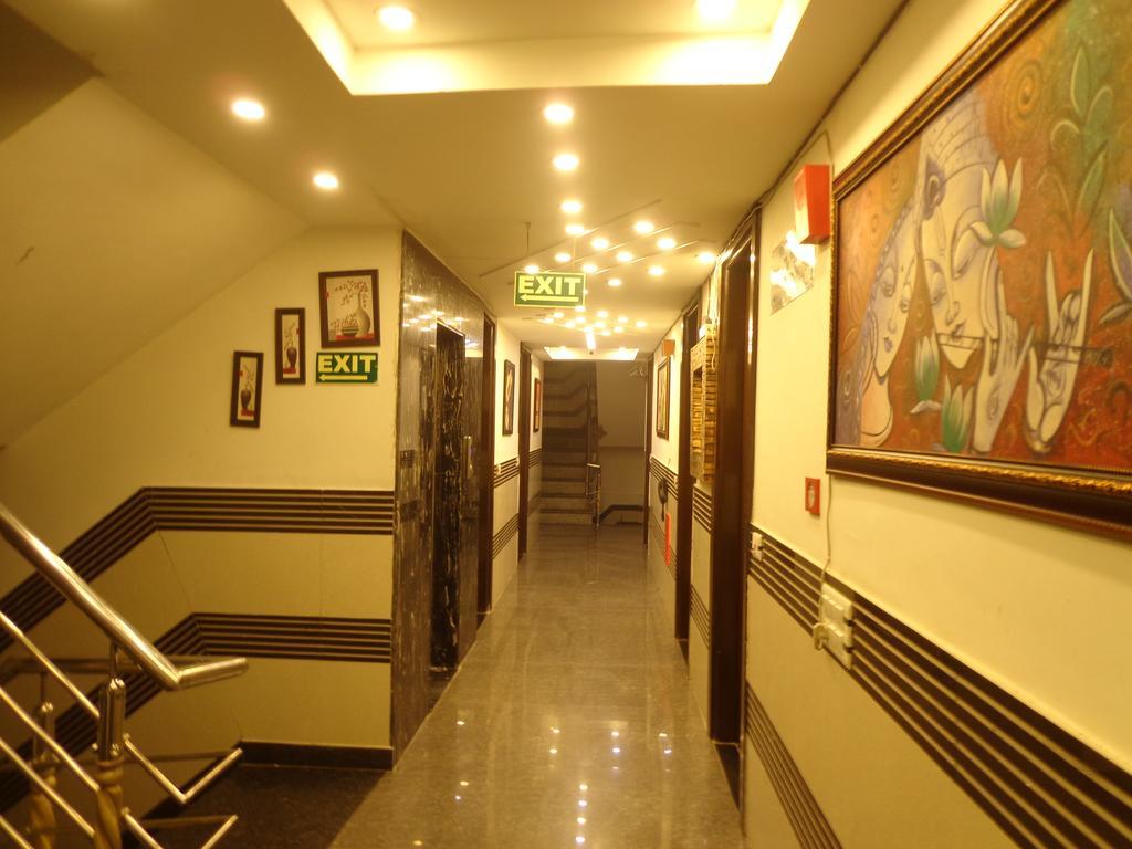 Hotel Station View Opposite New Delhi Railway Exterior foto